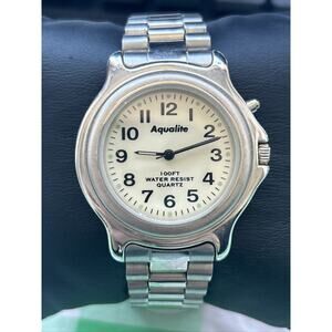 Aqualite 100ft WR Silver Tone Quartz Watch